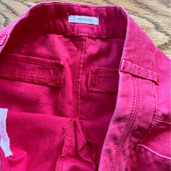 Maurice’s pink chino shorts size 3/4 - Picture 3 of 4